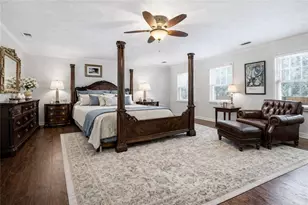5027 Castlewood Dr SW, Lilburn, GA 30047 - Photo 12