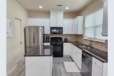 3334 Sardis Bend Drive, Buford, GA 30519 - Photo 12