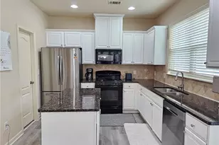 3334 Sardis Bend Dr, Buford, GA 30519 - Photo 12