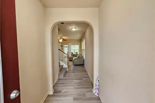 3334 Sardis Bend Dr, Buford, GA 30519 - Photo 4