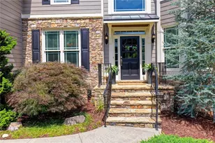 2562 Wild Heron Ct, Dacula, GA 30019 - Photo 2
