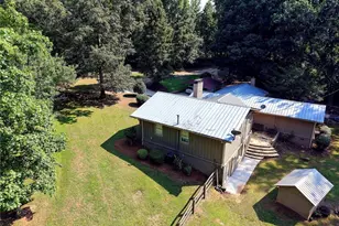213 Blackstock Rd, Jefferson, GA 30549 - Photo 16
