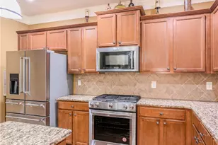 40 Village Green Ct SW, Lilburn, GA 30047 - Photo 14