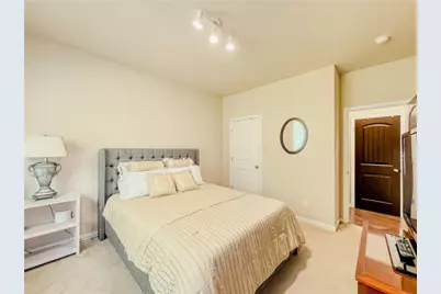 40 Village Green Court SW, Lilburn, GA 30047 - Photo 16