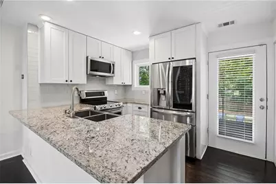 142 Moreland Avenue SE #204, Atlanta, GA 30316 - Photo 6
