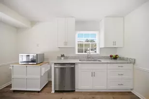 3692 Stoney View Dr, Marietta, GA 30062 - Photo 10