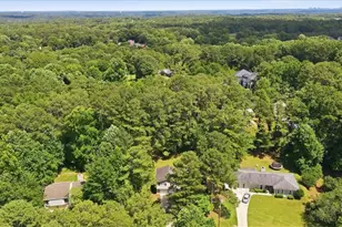 3692 Stoney View Dr, Marietta, GA 30062 - Photo 30
