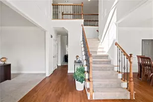 4140 Suwanee Bend Dr, Suwanee, GA 30024 - Photo 4