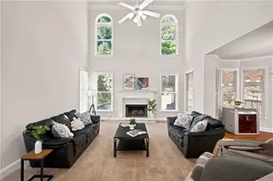 4140 Suwanee Bend Dr, Suwanee, GA 30024 - Photo 10