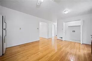 864 Whitehall Dr, Lawrenceville, GA 30043 - Photo 8