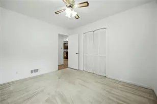 864 Whitehall Dr, Lawrenceville, GA 30043 - Photo 14