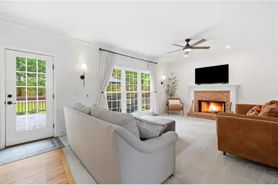 906 Spring Valley, Woodstock, GA 30189 - Photo 6
