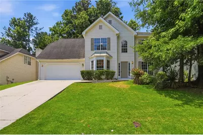 682 Stonemill Manor, Lithonia, GA 30058 - Photo 1