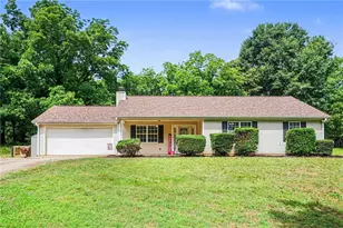 266 Freeman Dr, Maysville, GA 30558 - Photo 1