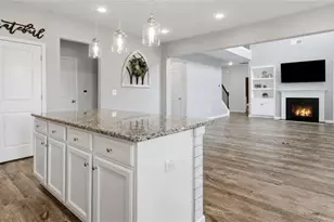 3281 Long Creek Dr, Buford, GA 30519 - Photo 12