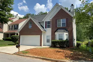 6506 Chestnut Lake Crossing, Lithonia, GA 30038 - Photo 1