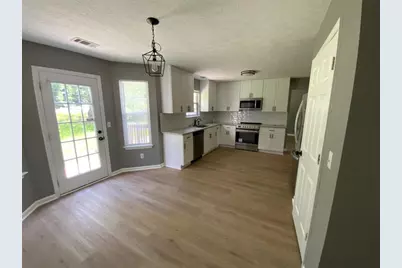 6506 Chestnut Lake Crossing, Lithonia, GA 30038 - Photo 6