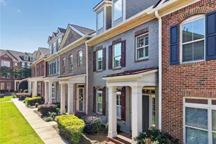 4977 Rosalie Rd, Alpharetta, GA 30022 - Photo 2