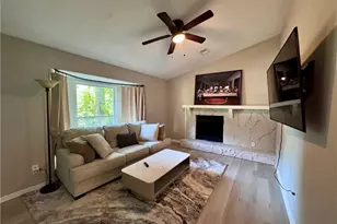3814 Whaley Ct, Snellville, GA 30039 - Photo 2