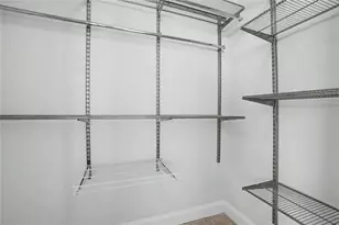 2479 Peachtree Rd NE, Atlanta, GA 30305 - Photo 20