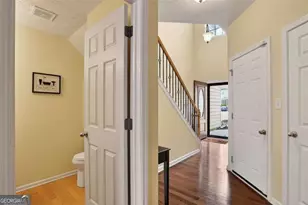 5556 Cascade Run, Atlanta, GA 30336 - Photo 4