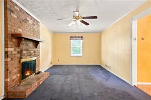 372 Plantation Blvd, Lawrenceville, GA 30046 - Photo 8