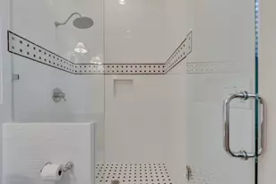 2494 Oak Grove Estates NE, Atlanta, GA 30345 - Photo 18