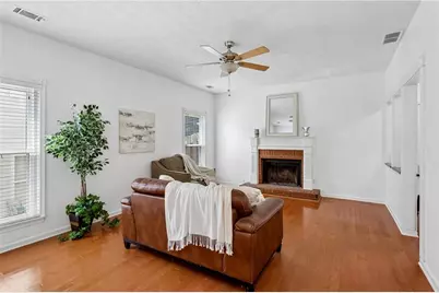 10740 Mortons Crossing, Johns Creek, GA 30022 - Photo 4