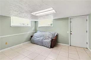 202 Cherry Hill Dr, Calhoun, GA 30701 - Photo 16