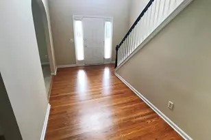 377 Fairbrook Cir, Marietta, GA 30067 - Photo 4