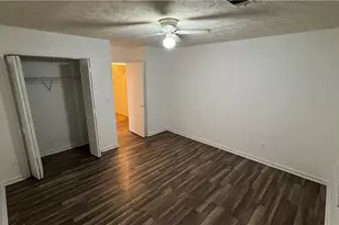 8501 Westchester Dr, Douglasville, GA 30134 - Photo 6