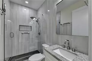 1238 Bloomsbury Ln, Gainesville, GA 30501 - Photo 50