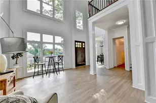 1238 Bloomsbury Ln, Gainesville, GA 30501 - Photo 10
