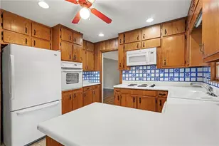 2113 Lavista Cir, Tucker, GA 30084 - Photo 12
