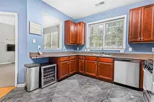 2353 Maplewood Ct SE, Atlanta, GA 30339 - Photo 10