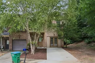 1388 Harbins Ridge Dr, Norcross, GA 30093 - Photo 4