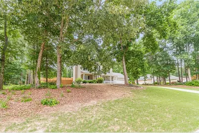 410 Winston Manor Drive, Winder, GA 30680 - Photo 4