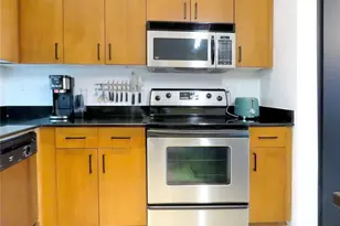 560 Dutch Valley Rd NE, Atlanta, GA 30324 - Photo 12