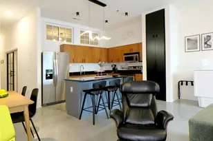 560 Dutch Valley Rd NE, Atlanta, GA 30324 - Photo 14