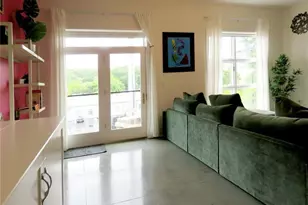 560 Dutch Valley Rd NE, Atlanta, GA 30324 - Photo 16