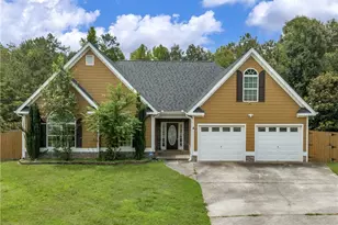 555 Huntington Trail, Temple, GA 30179 - Photo 1