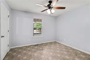 425 Tommy Thompson Way, Whitesburg, GA 30185 - Photo 18