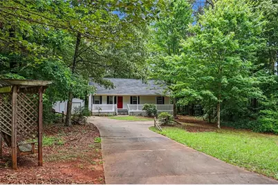 425 Tommy Thompson Way, Whitesburg, GA 30185 - Photo 2