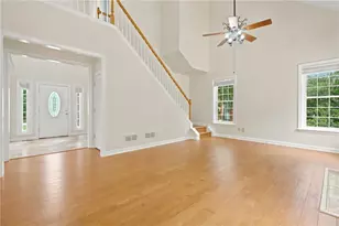 2420 Sawtooth Oak Dr, Lawrenceville, GA 30043 - Photo 16