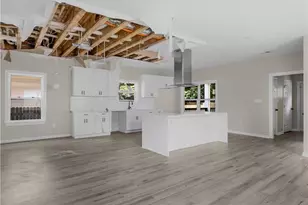 1090 McDaniel St SW, Atlanta, GA 30310 - Photo 12