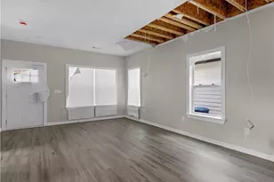 1090 McDaniel St SW, Atlanta, GA 30310 - Photo 8