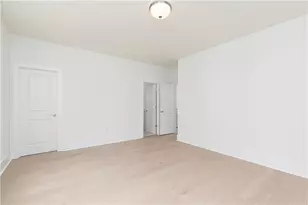 2251 Crestview Dr NE, Brookhaven, GA 30319 - Photo 16