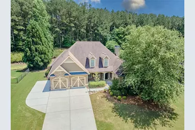 517 Richmond Place, Loganville, GA 30052 - Photo 2