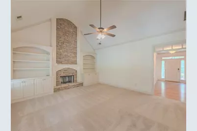 517 Richmond Place, Loganville, GA 30052 - Photo 8