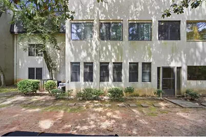 80 Chaumont Square NW, Atlanta, GA 30327 - Photo 22